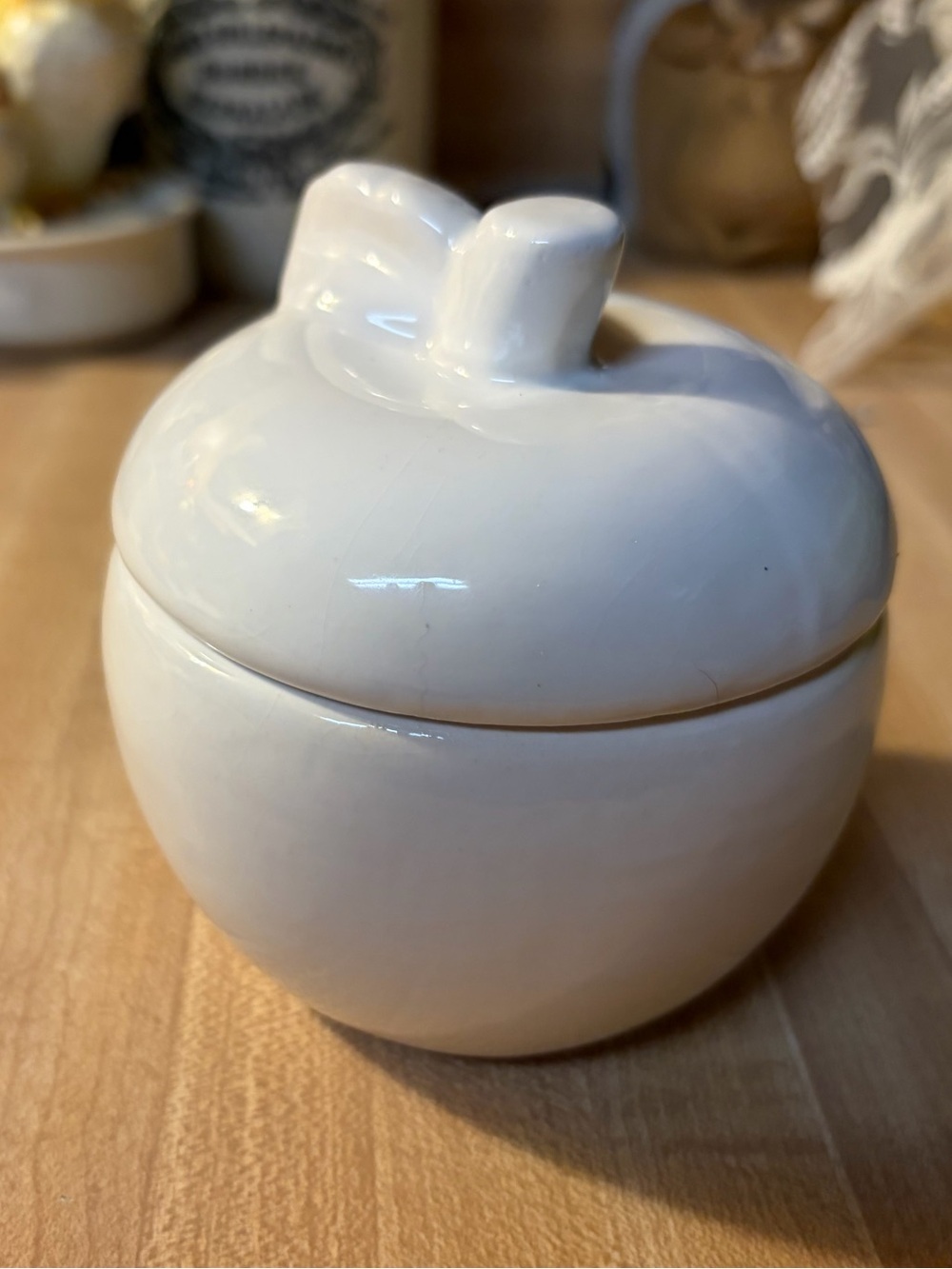 Ceramic Apple Trinket Box - White